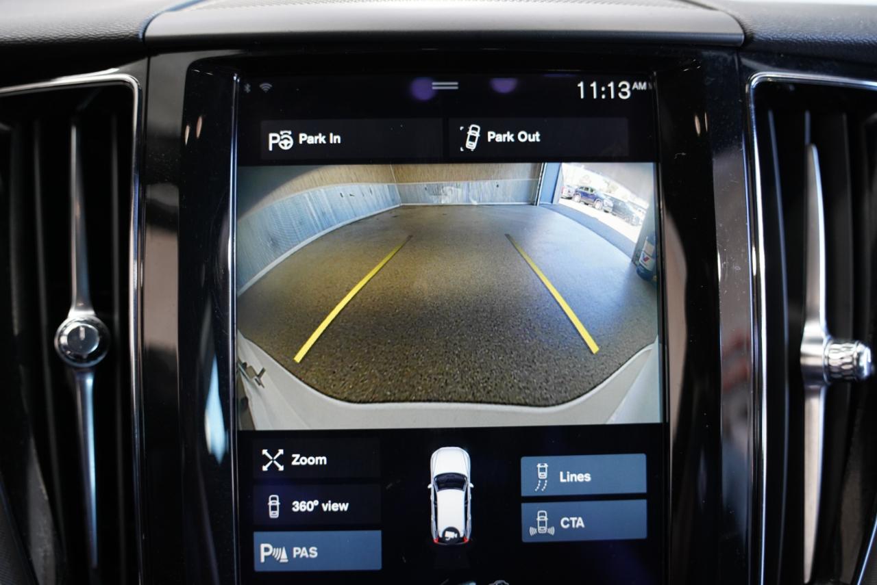 Volvo XC60 T8 eAWD Plug-In Hybrid R-Design 2018