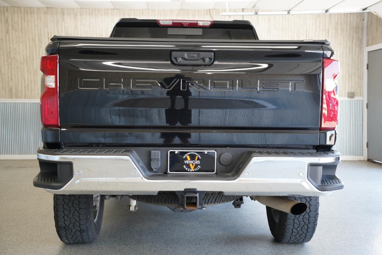 Chevrolet Silverado photo 9