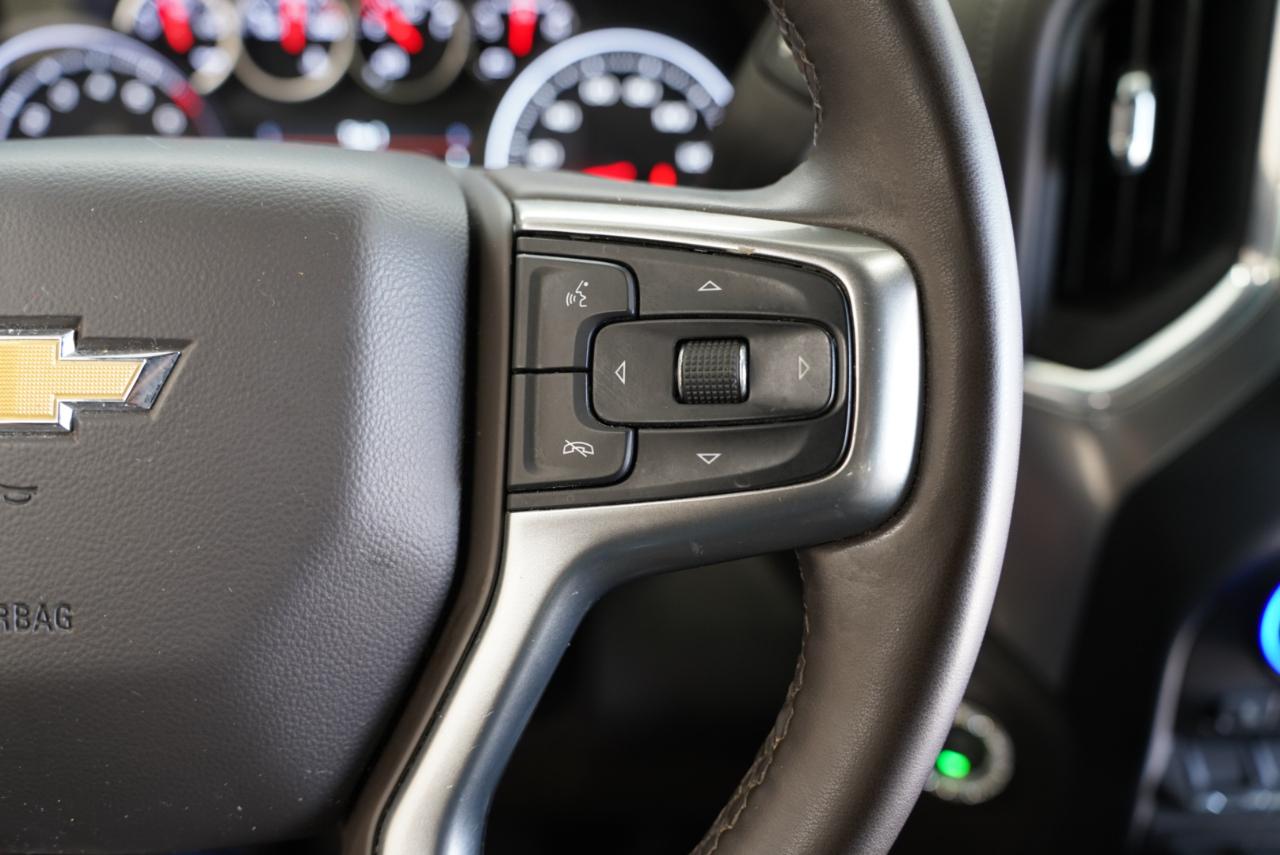 Chevrolet Silverado photo 16