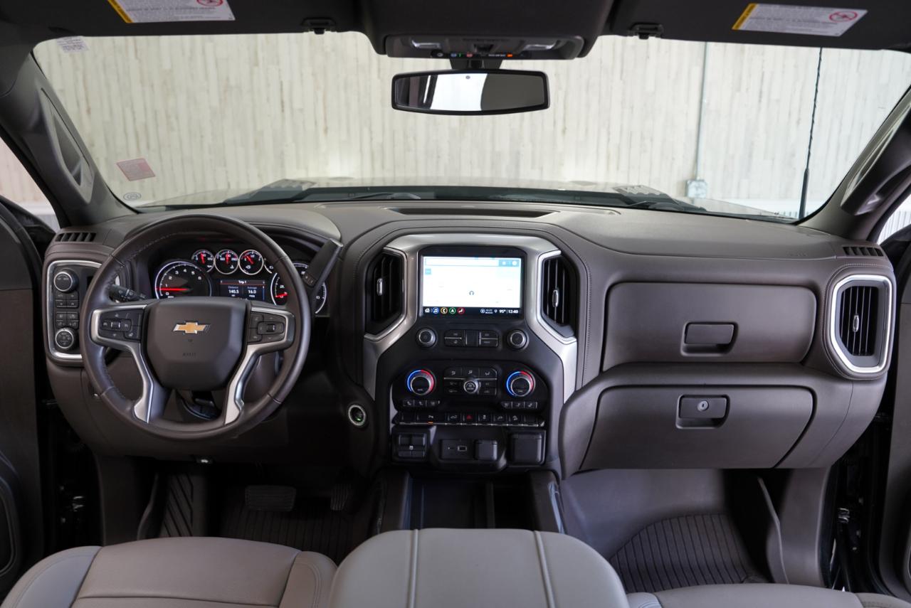 Chevrolet Silverado photo 17
