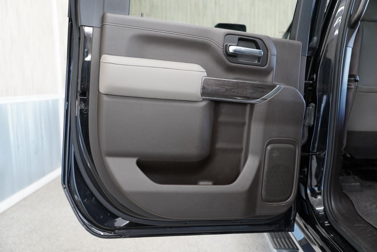 Chevrolet Silverado photo 34