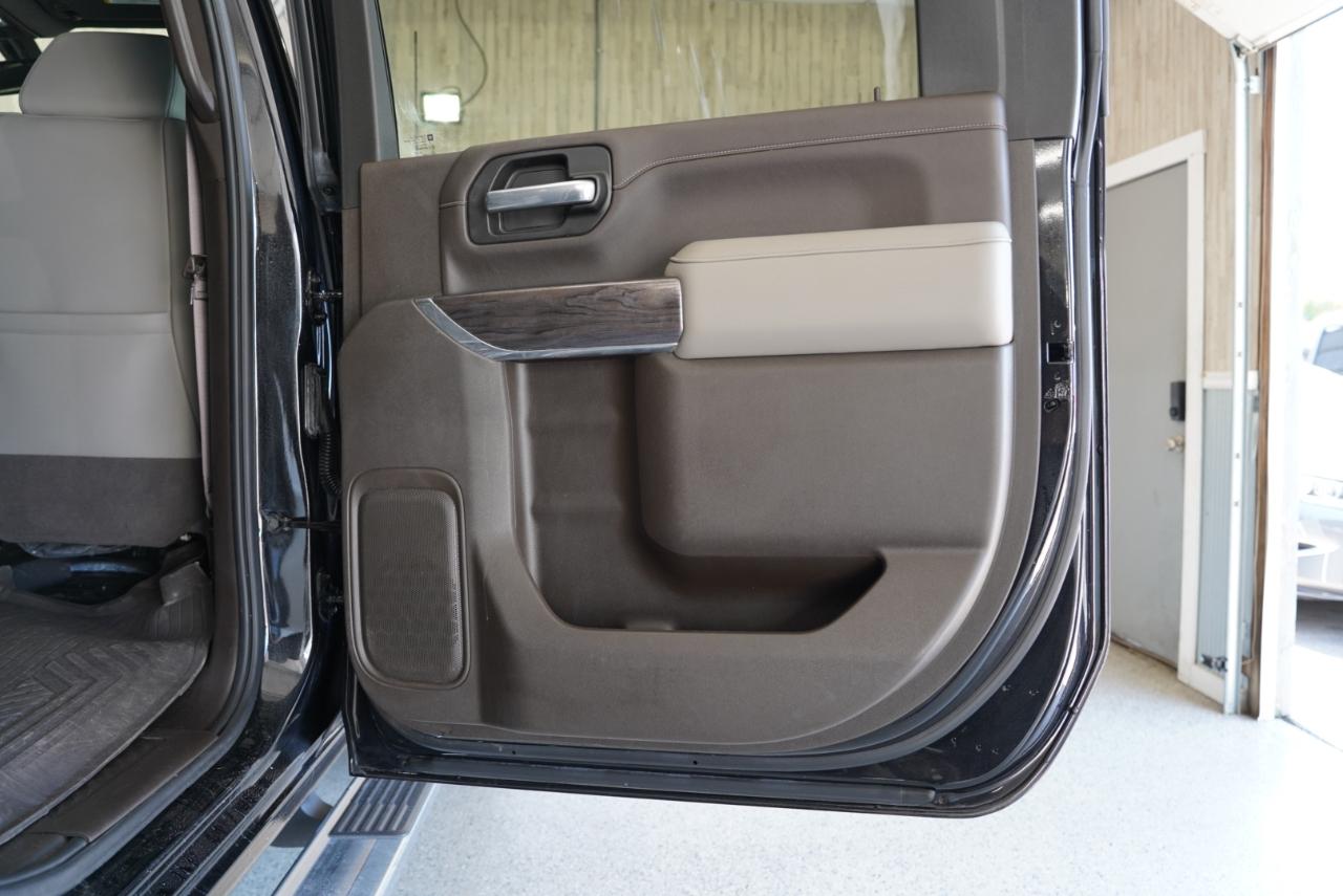 Chevrolet Silverado photo 35