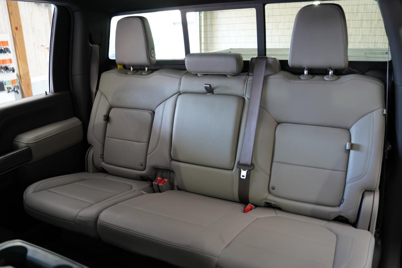 Chevrolet Silverado photo 32