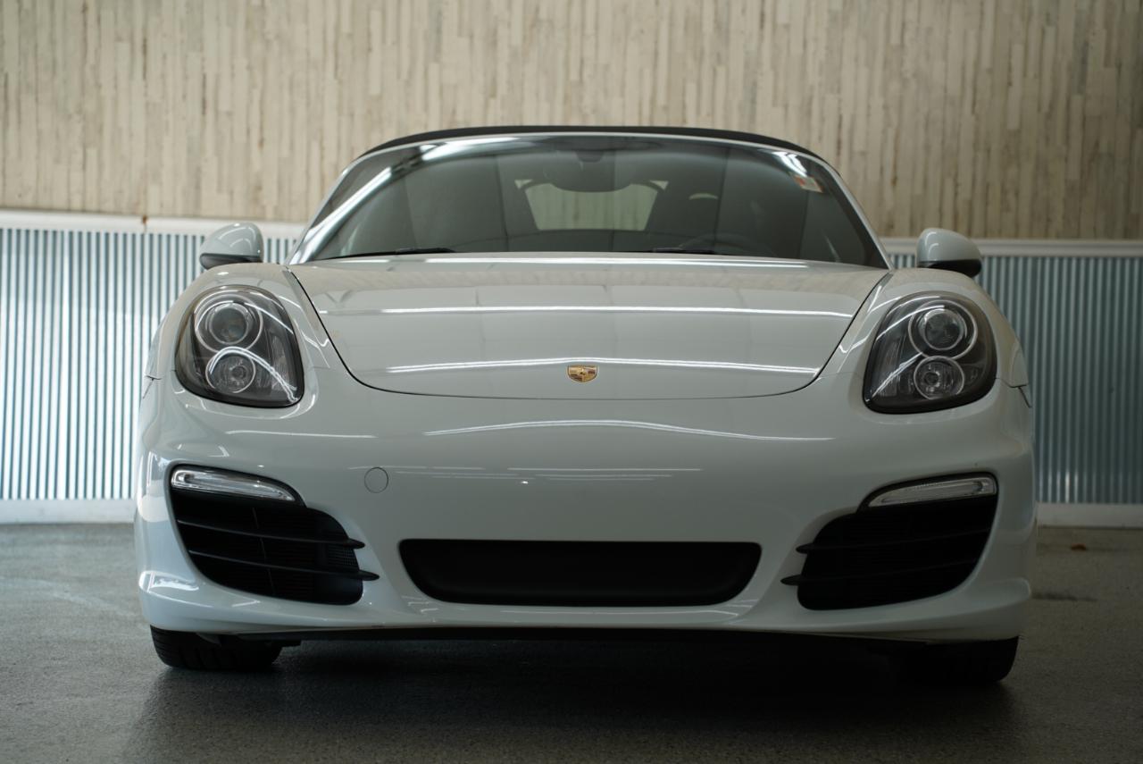 Porsche Boxster 2dr Roadster 2016
