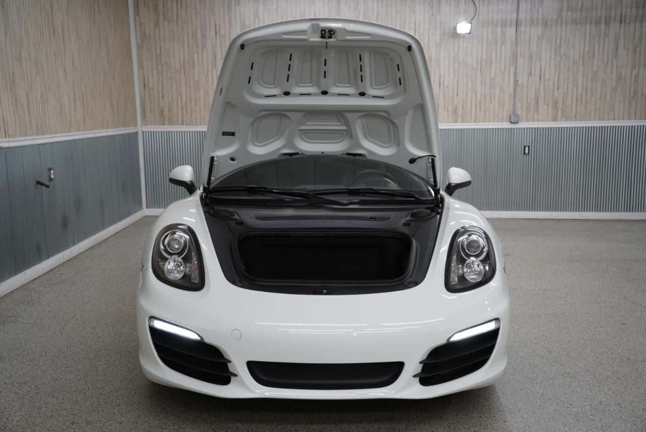Porsche Boxster 2dr Roadster 2016