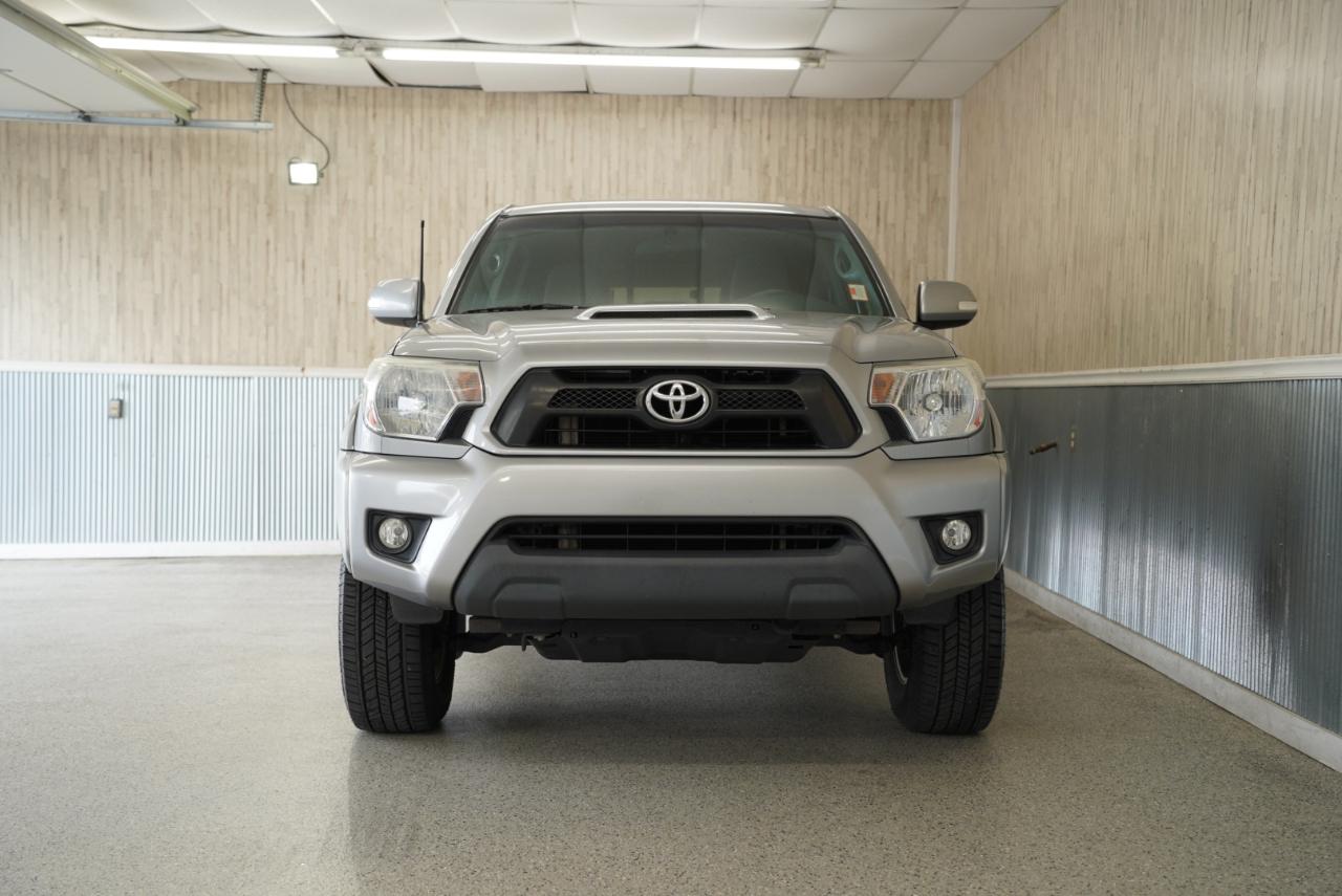 Toyota Tacoma  2014