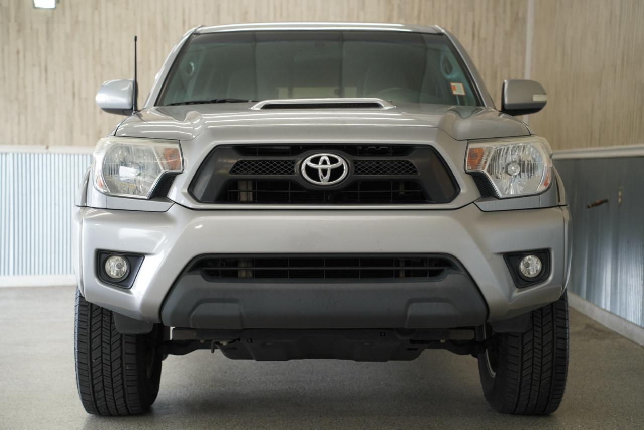 Toyota Tacoma  2014