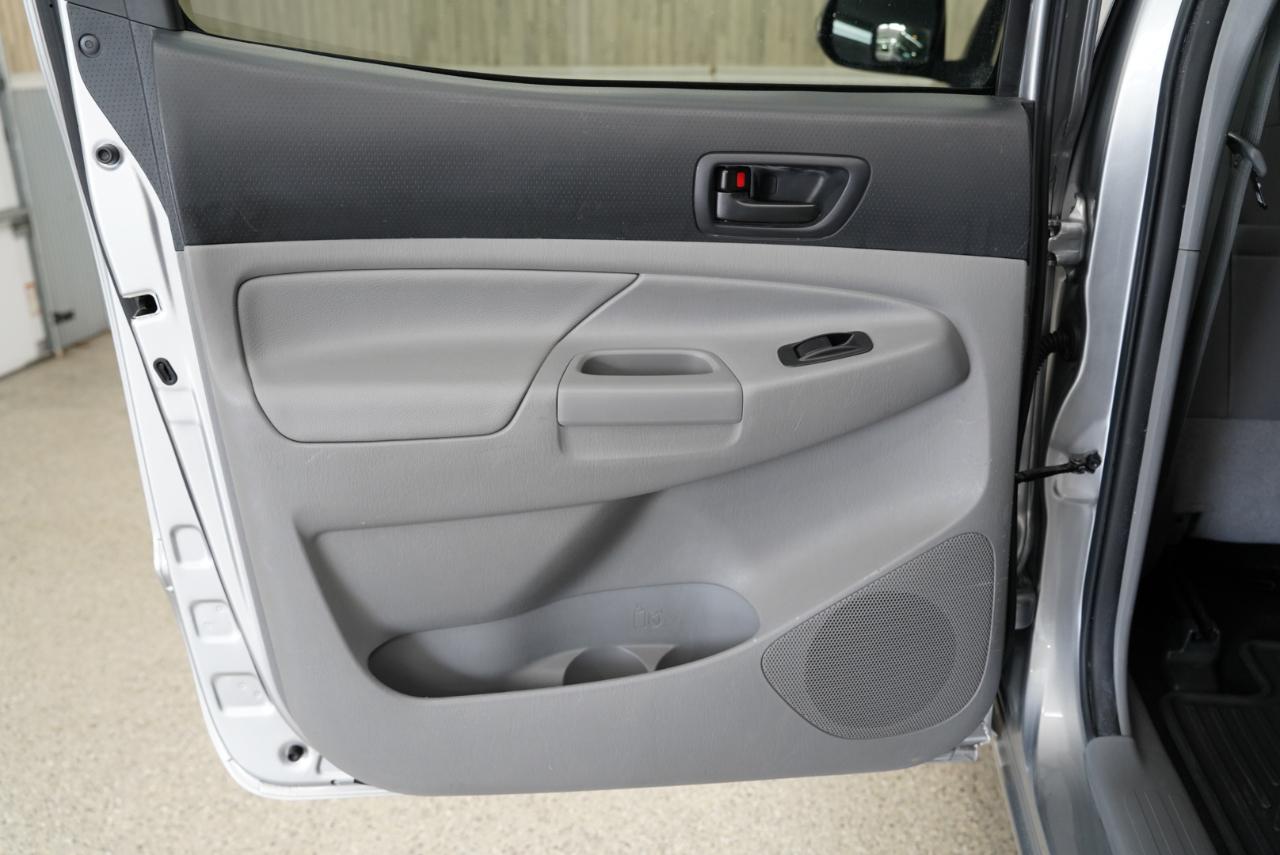 Toyota Tacoma  2014