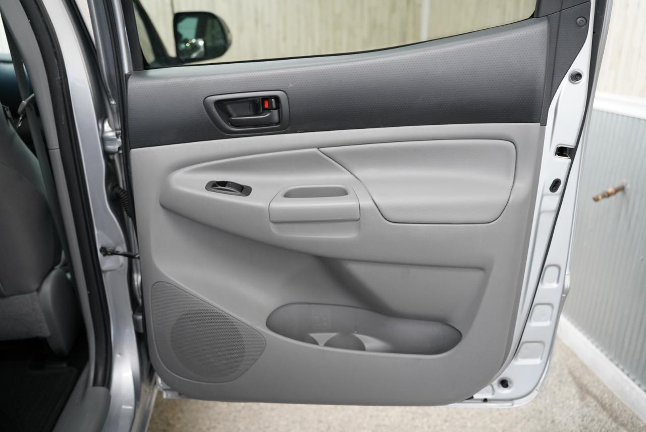 Toyota Tacoma  2014