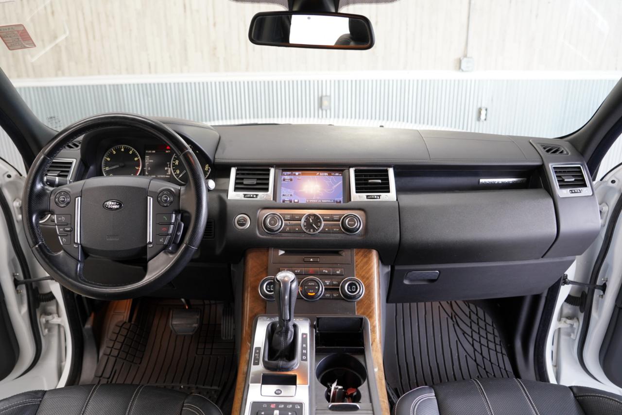 Land Rover Range Rover Sport 4WD 4dr HSE LUX 2012