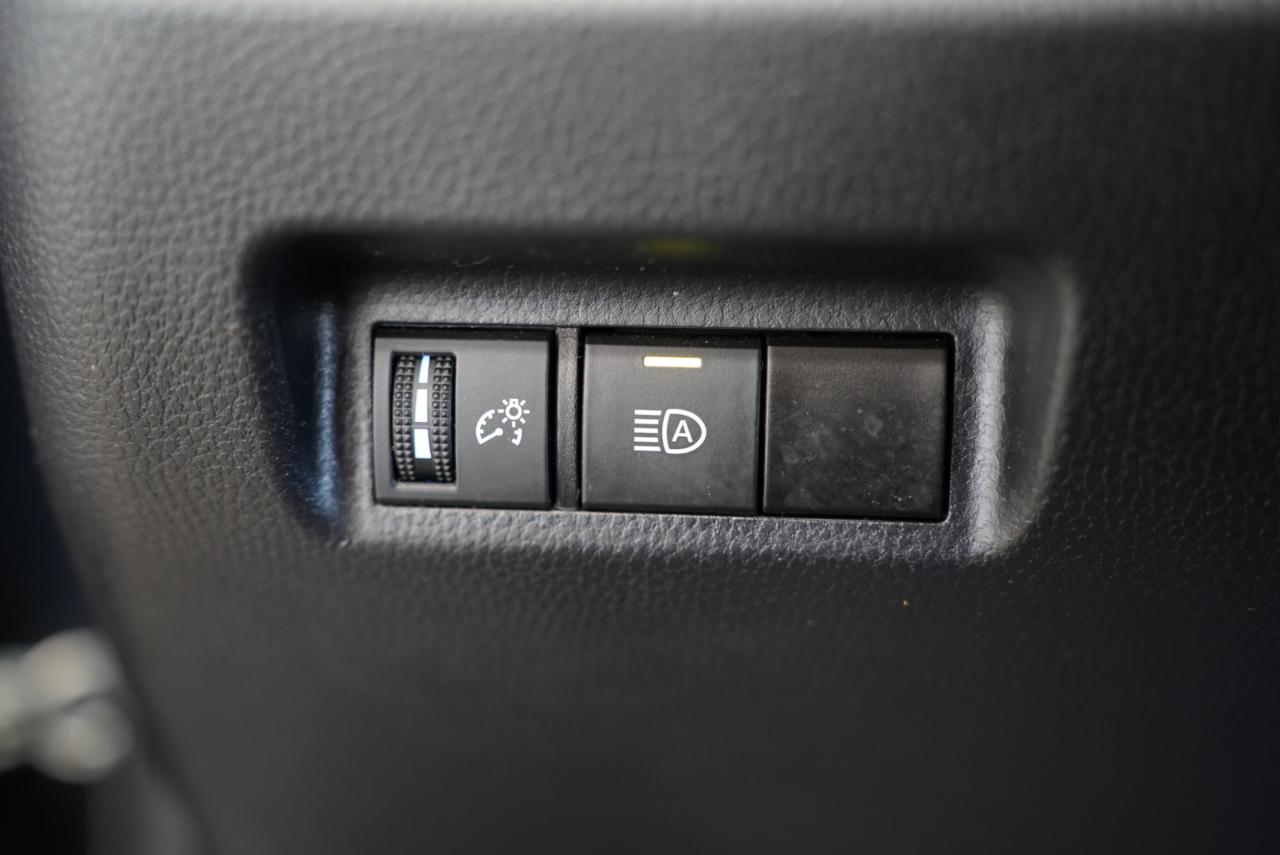 Toyota RAV4 XLE AWD (Natl) 2022