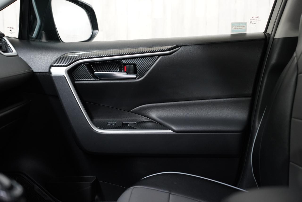 Toyota RAV4 XLE AWD (Natl) 2022