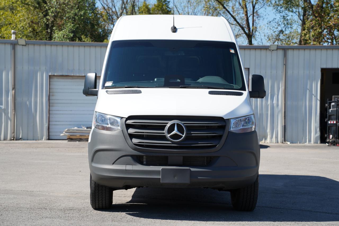 Mercedes-Benz Sprinter Cargo Van 2500 High Roof I4 Diesel 170" RWD 2025