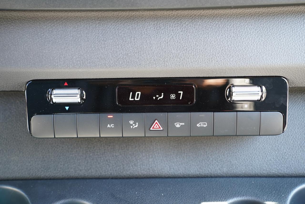 Mercedes-Benz Sprinter Cargo Van 2500 High Roof I4 Diesel 170" RWD 2025