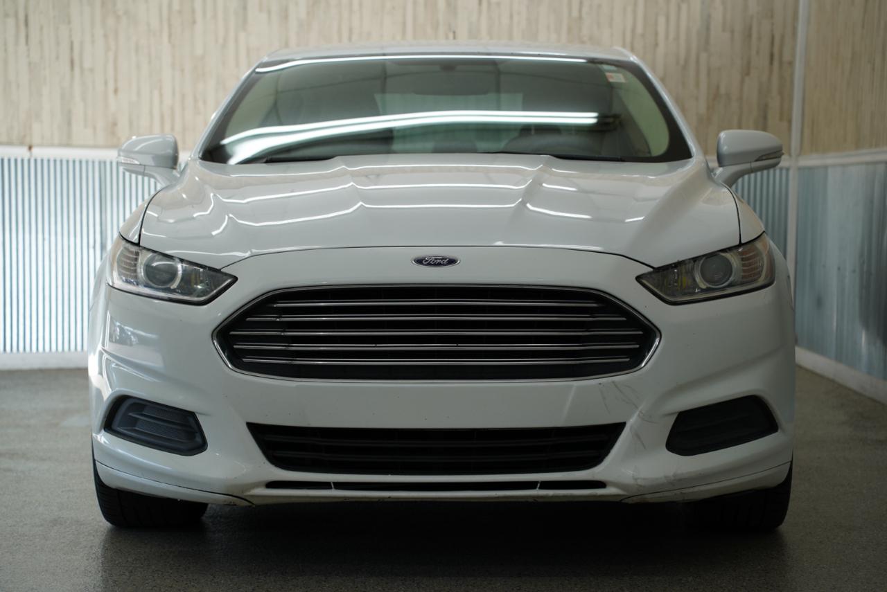 Ford Fusion 4dr Sdn SE FWD 2016