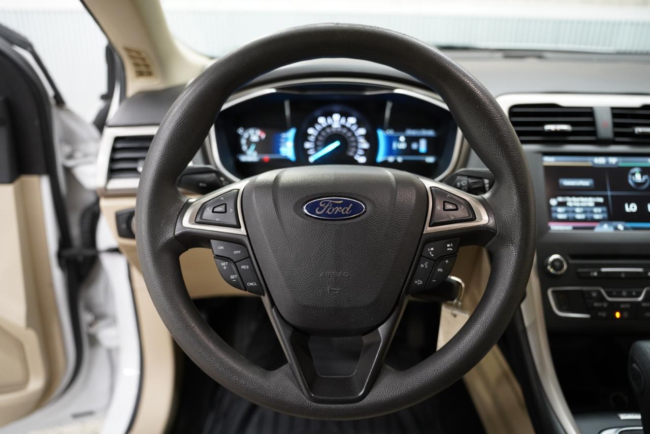 Ford Fusion 4dr Sdn SE FWD 2016