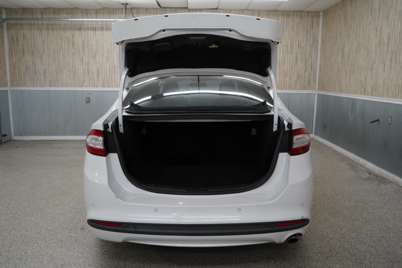 Ford Fusion 4dr Sdn SE FWD 2016