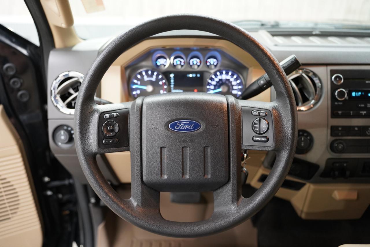 Ford Super Duty F-250 SRW  2011