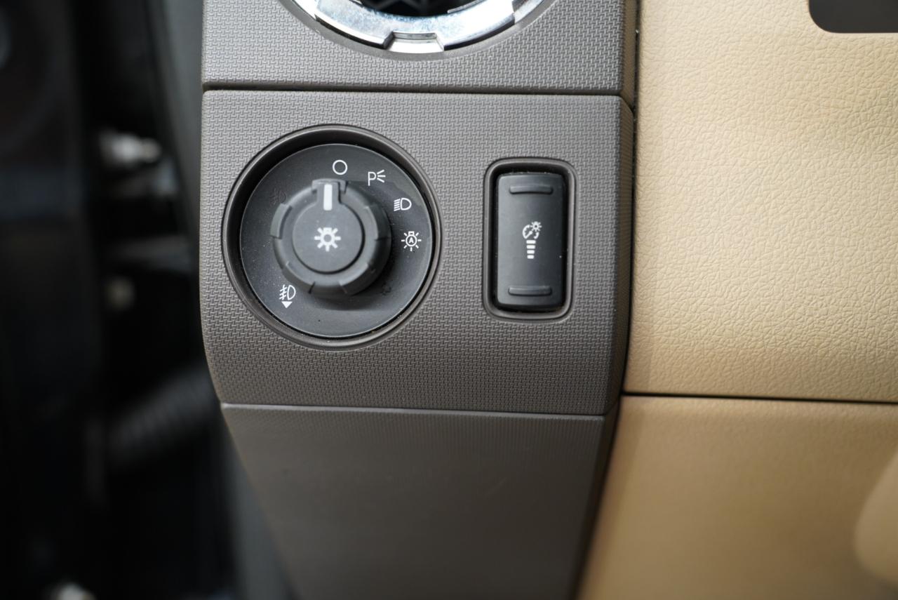 Ford Super Duty F-250 SRW  2011