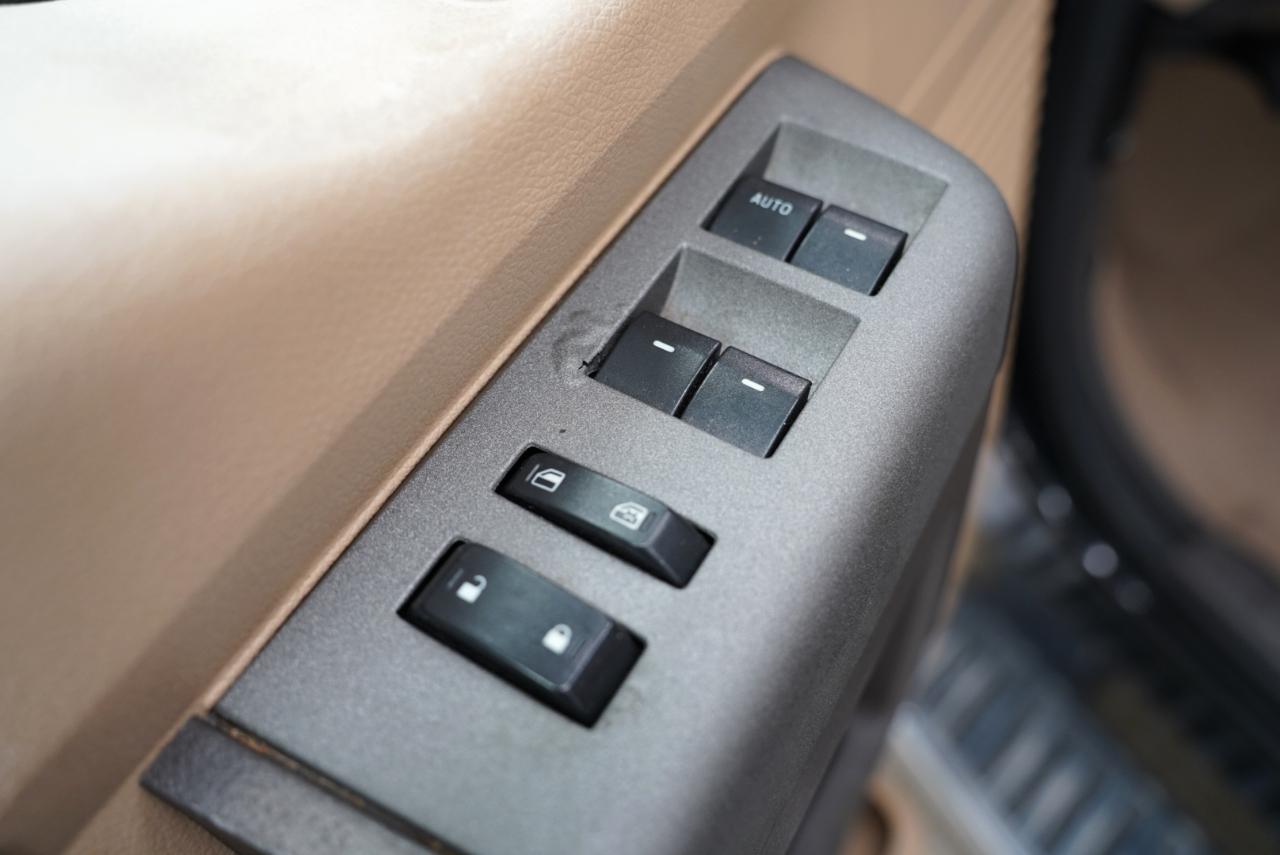 Ford Super Duty F-250 SRW  2011