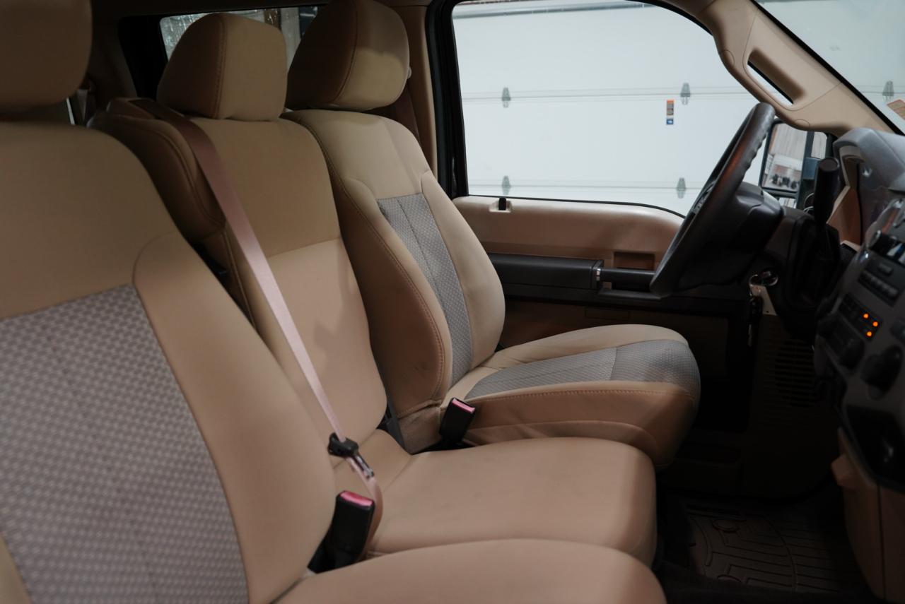 Ford Super Duty F-250 SRW  2011