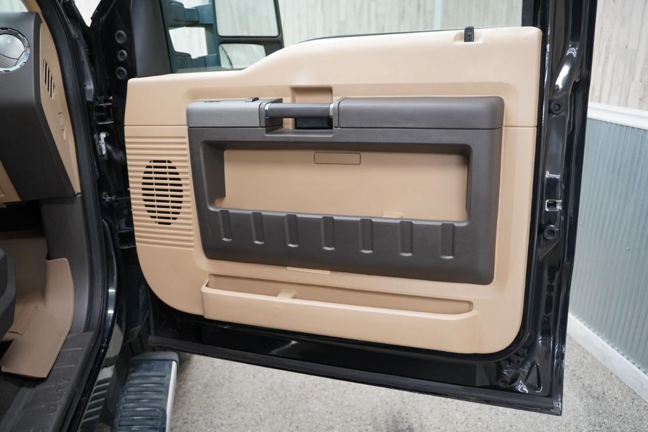 Ford Super Duty F-250 SRW  2011