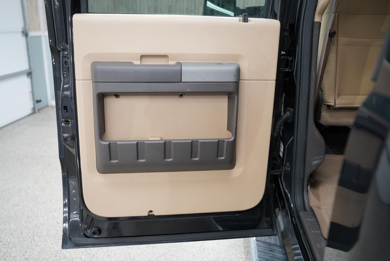 Ford Super Duty F-250 SRW  2011