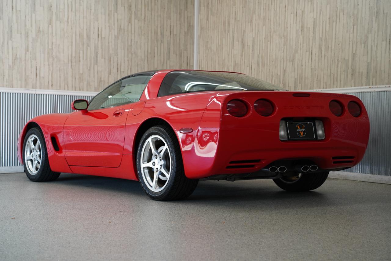 Chevrolet Corvette 2dr Cpe 2003
