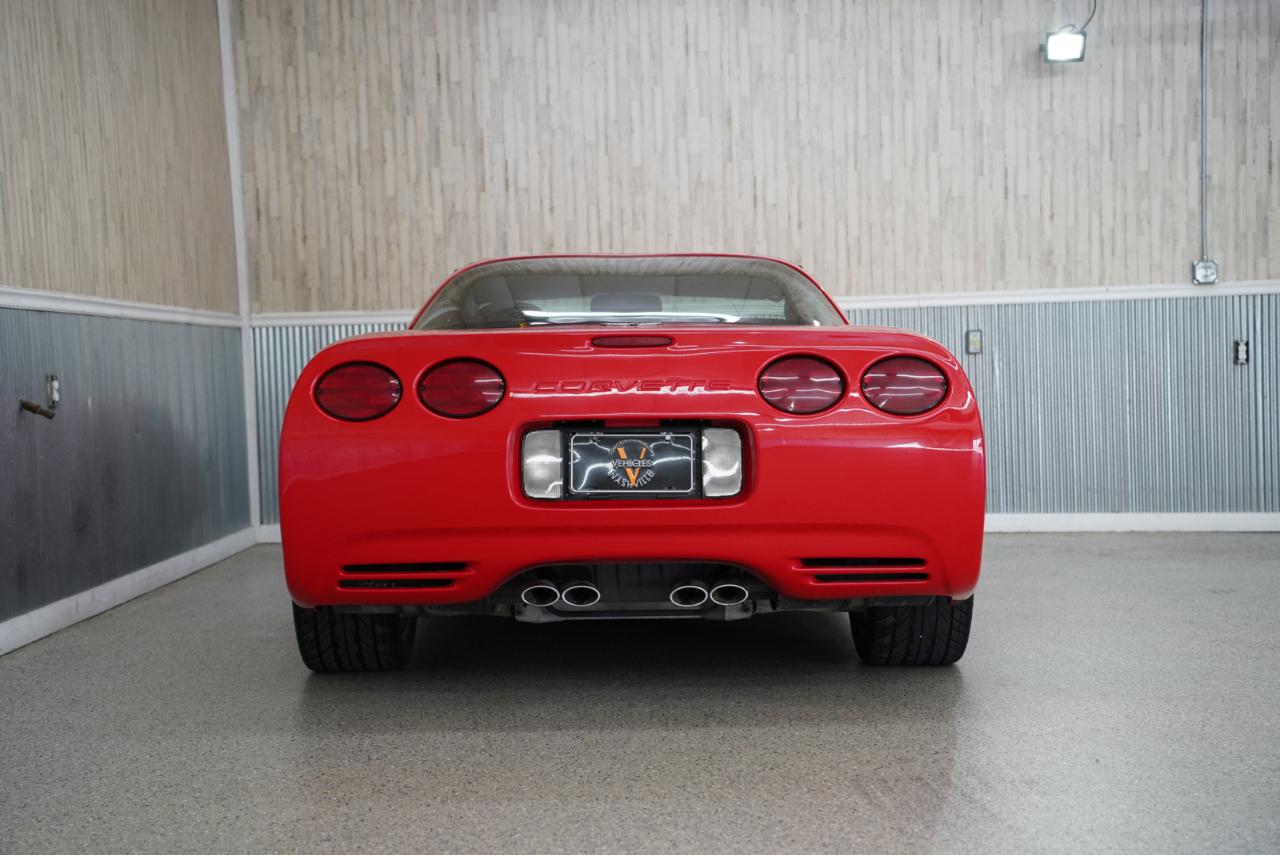 Chevrolet Corvette 2dr Cpe 2003