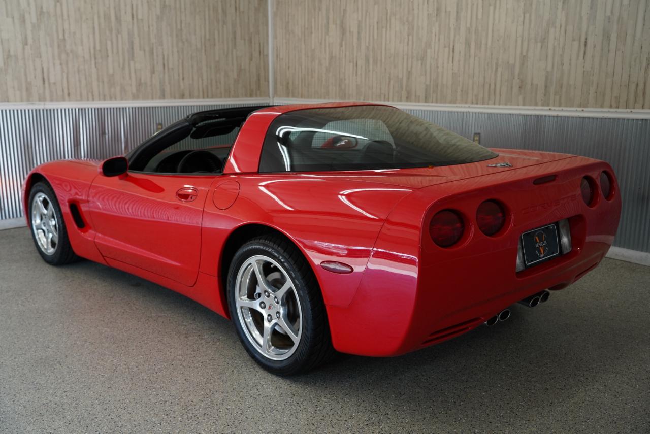 Chevrolet Corvette 2dr Cpe 2003
