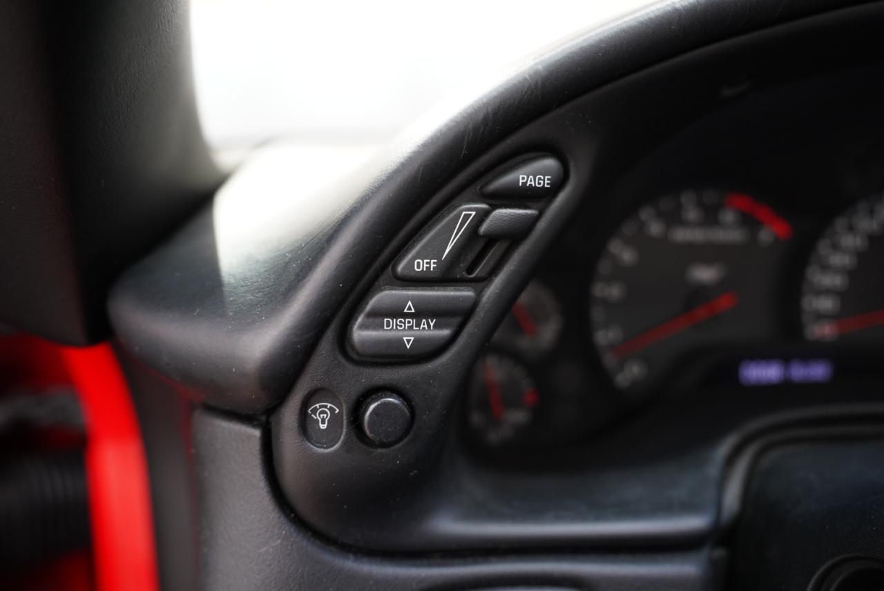 Chevrolet Corvette 2dr Cpe 2003