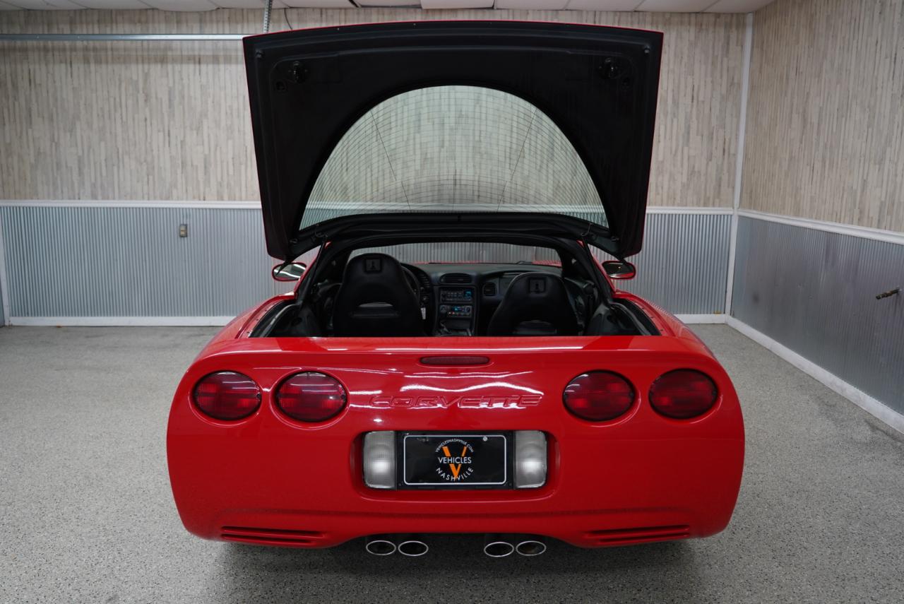 Chevrolet Corvette 2dr Cpe 2003