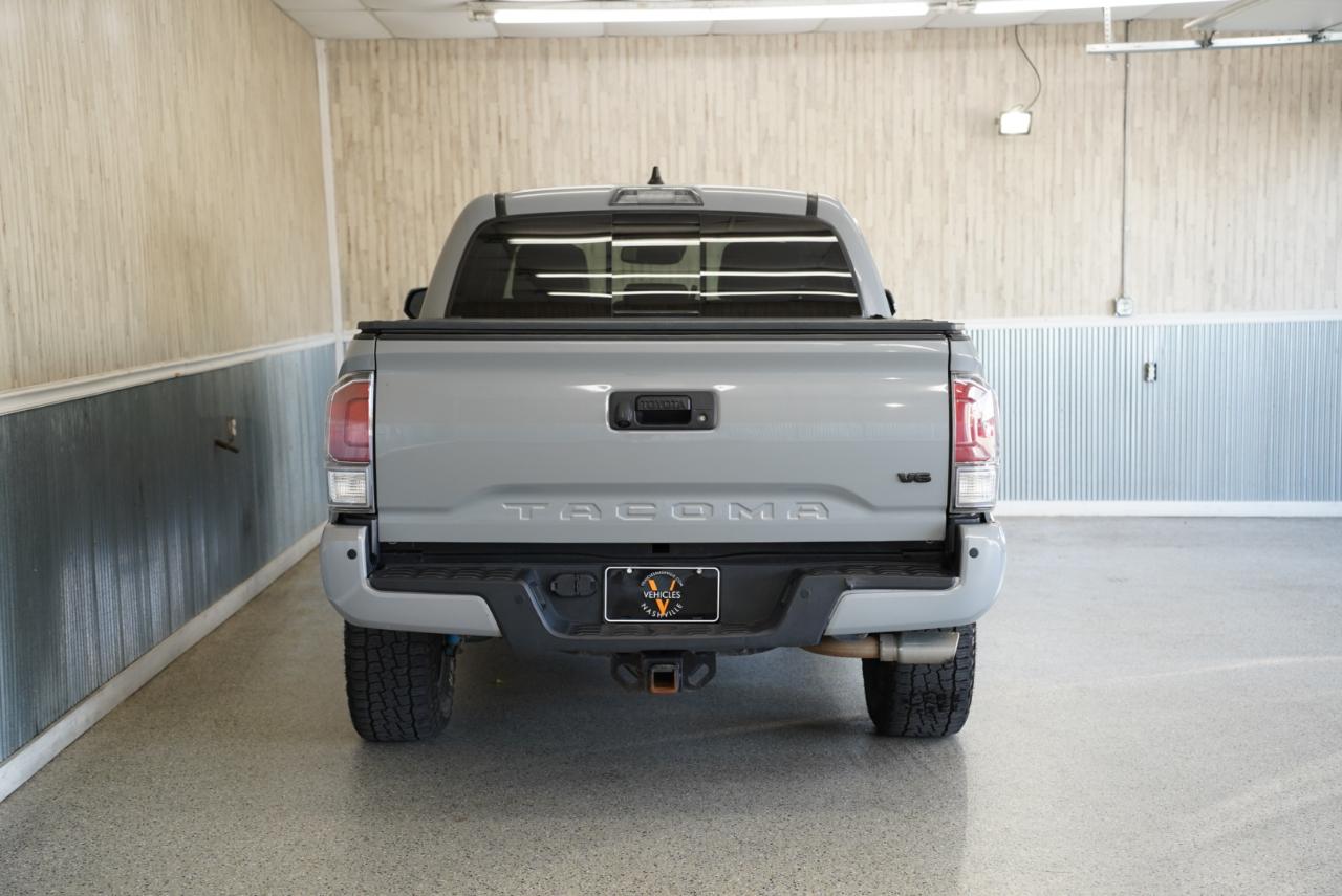 Toyota Tacoma 4WD  2021