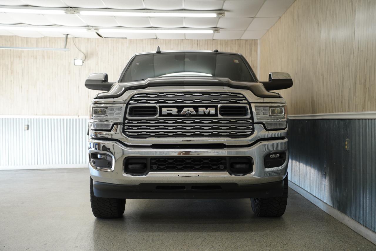 RAM 2500 Limited 4x4 Crew Cab 6'4" Box 2022