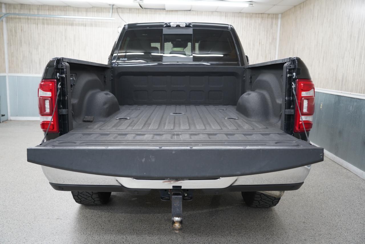 RAM 2500 Limited 4x4 Crew Cab 6'4" Box 2022