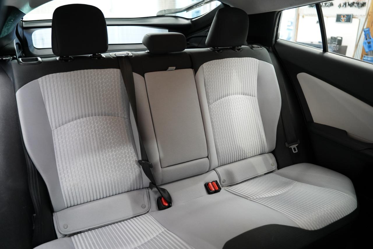 Toyota Prius Three Touring (Natl) 2017