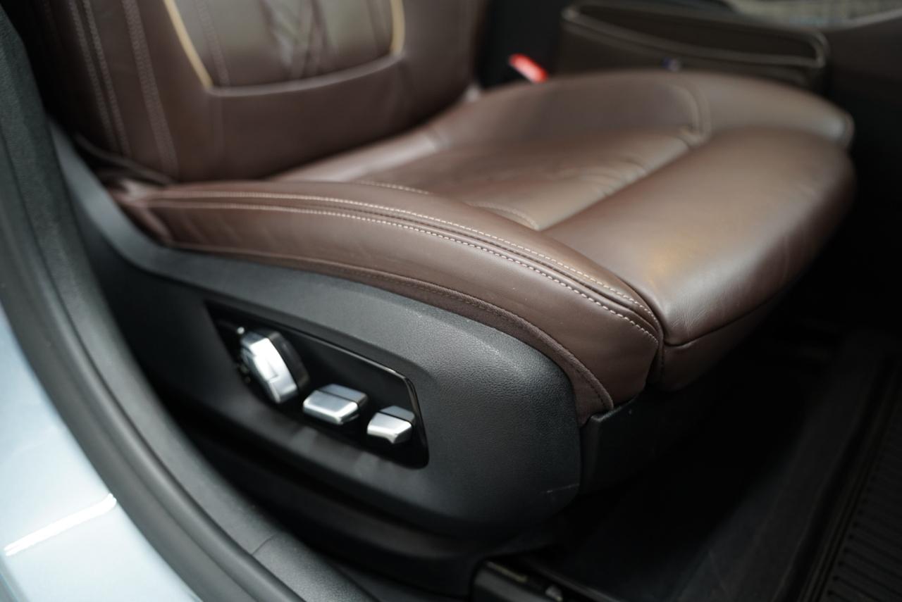 BMW 5 Series M550i xDrive Sedan 2018