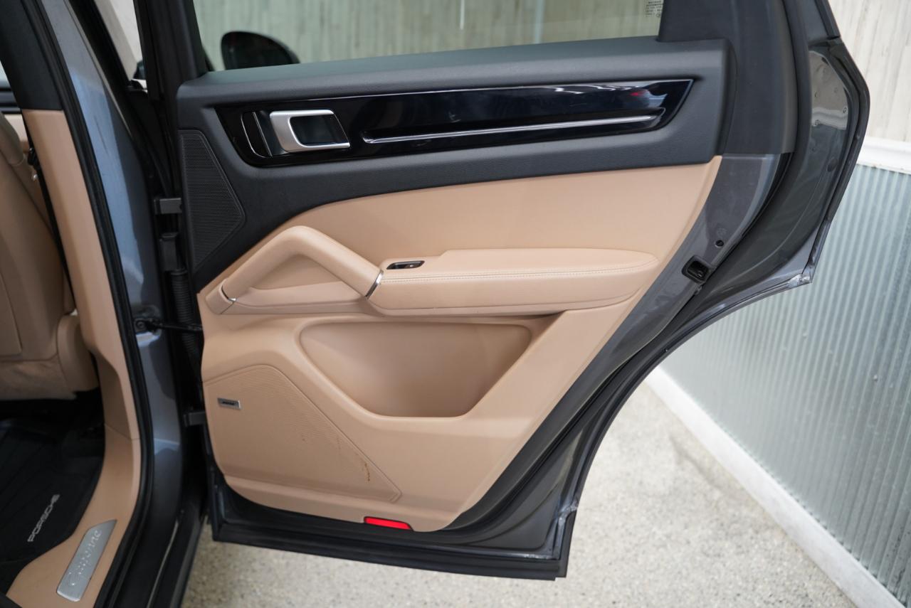 Porsche Cayenne AWD 2019