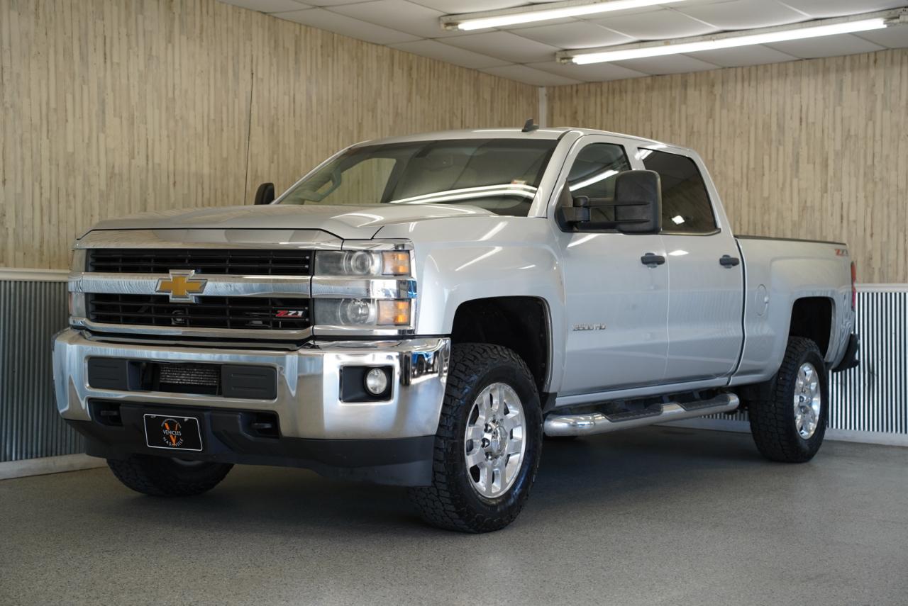 Chevrolet Silverado 3500HD 4WD Crew Cab 153.7" LT 2015