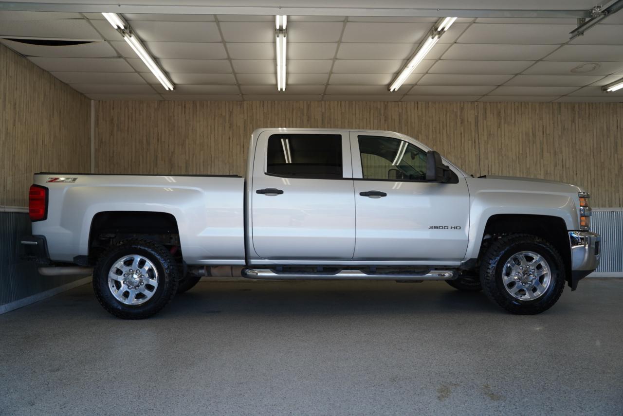 Chevrolet Silverado 3500HD 4WD Crew Cab 153.7" LT 2015