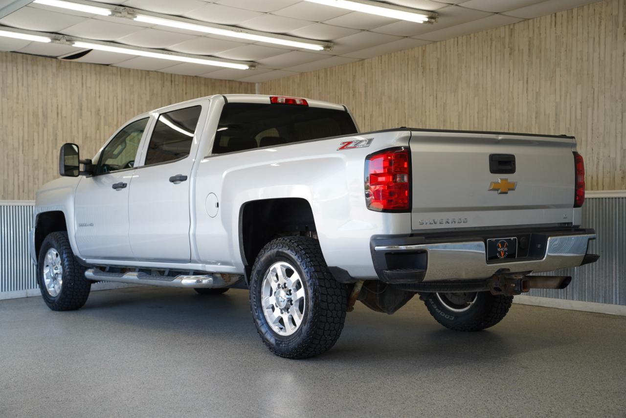 Chevrolet Silverado 3500HD 4WD Crew Cab 153.7" LT 2015