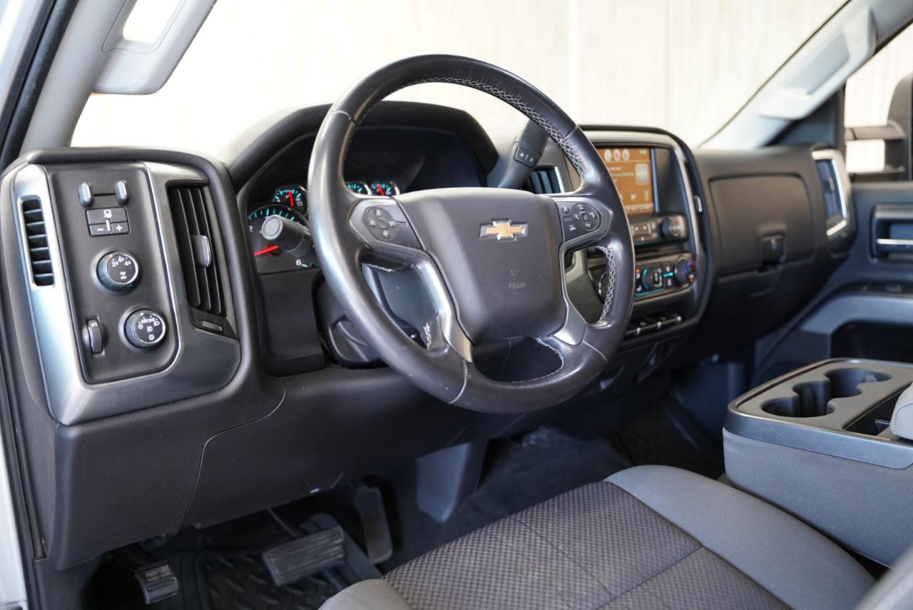 Chevrolet Silverado 3500HD 4WD Crew Cab 153.7" LT 2015