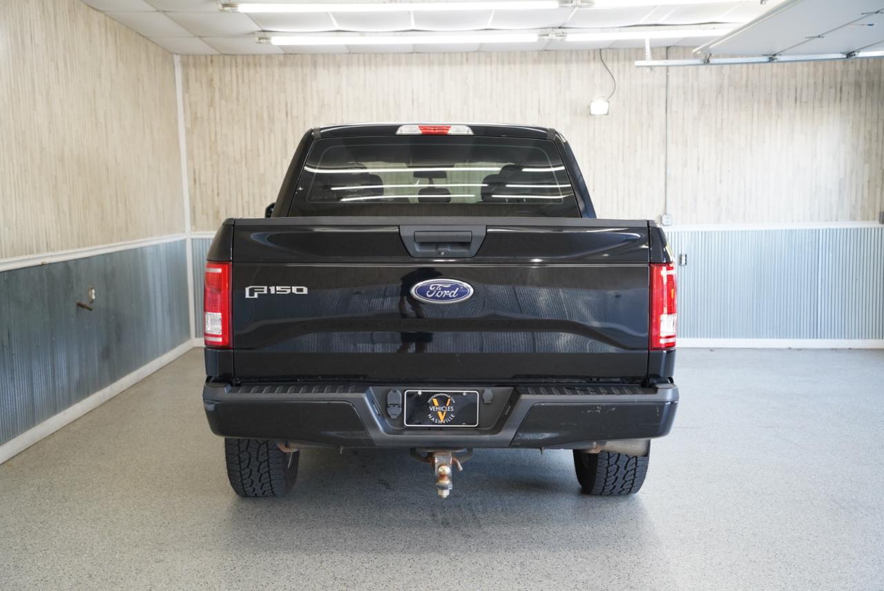 Ford F-150 2WD SuperCrew 157" XL 2016