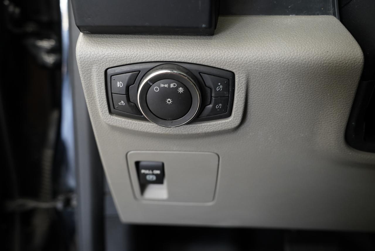 Ford F-150 2WD SuperCrew 157" XL 2016