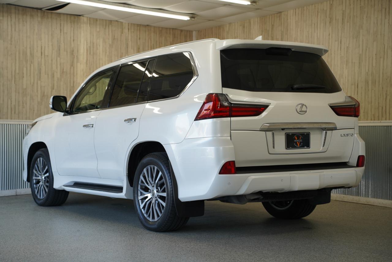 Lexus LX LX  570 Two Row 4WD 2019