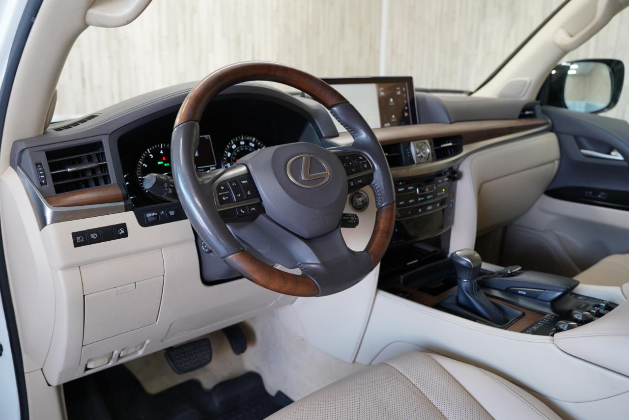 Lexus LX LX  570 Two Row 4WD 2019