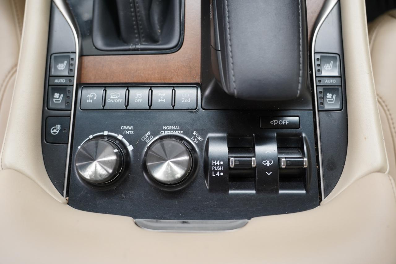 Lexus LX LX  570 Two Row 4WD 2019