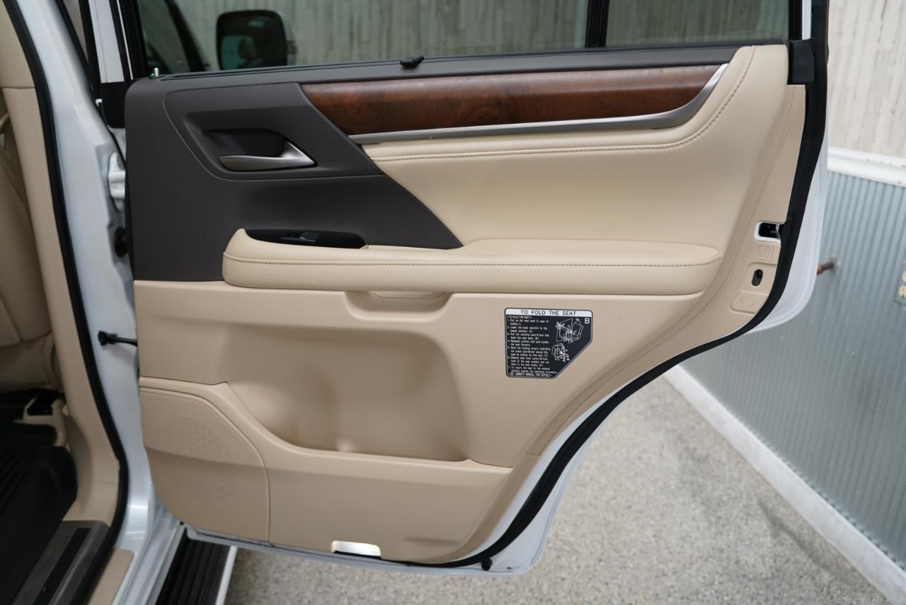 Lexus LX LX  570 Two Row 4WD 2019