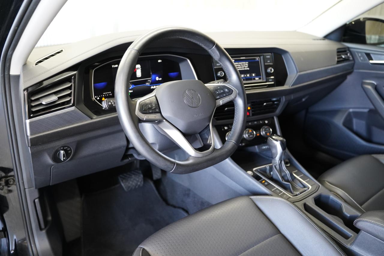 Volkswagen Jetta SE Auto 2024