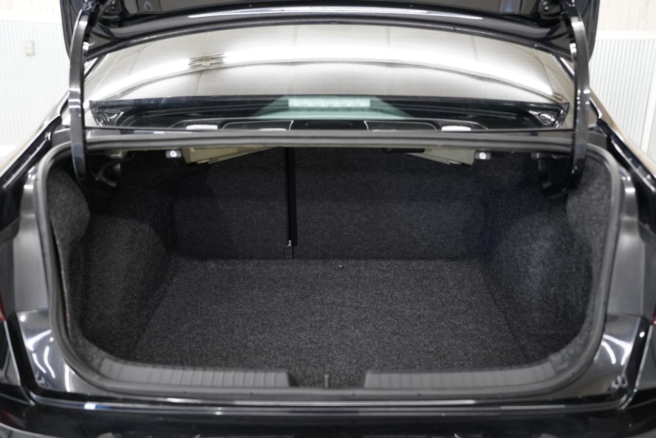 Volkswagen Jetta SE Auto 2024